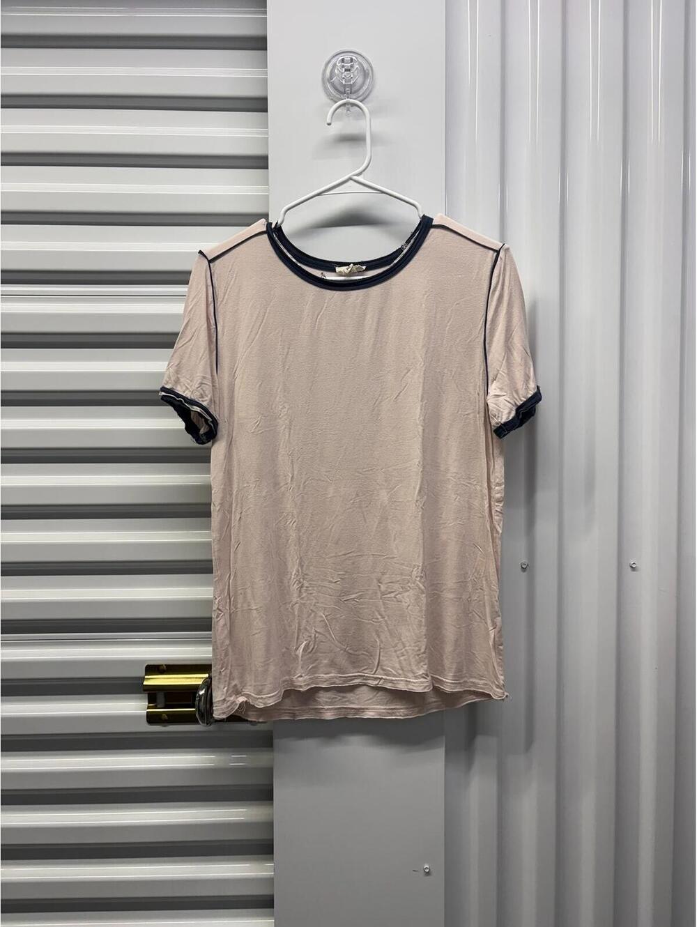 POL Women’s Medium Pink POL T-Shirt Blue Trim Rayon Spandex Stretch Top